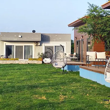 Case de vacanță Orange Bungalow Evleri *